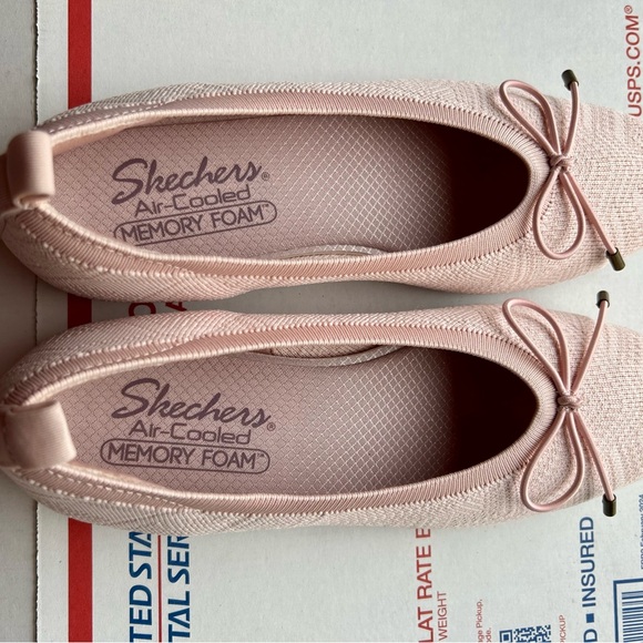 Skechers Air-Cooled Memory foam Pink Women's Flats Size 8.5 - Picture 8 of 9